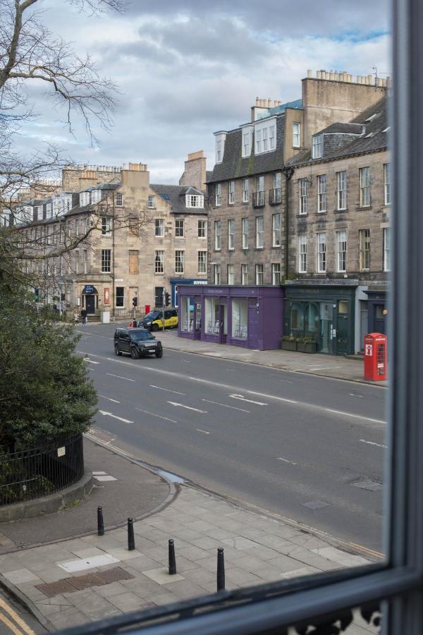 Magnificent Georgian 3-Bedroom Apartment In New Town EDI Exterior foto